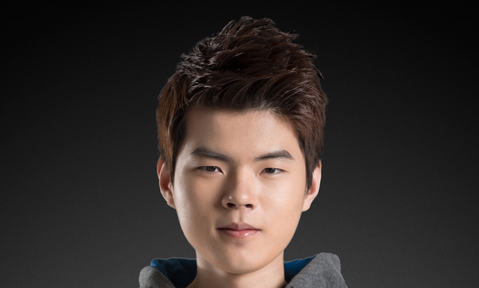 edg-kim-deft-hyuk-kyu-headshot